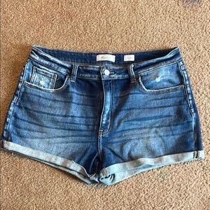 NWOT KanCan Denim Shorts, Size 31, High Rise
